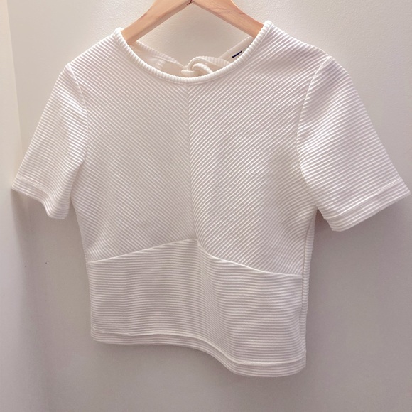 Club Monaco top, tags removed NEVER WORN - Picture 1 of 3
